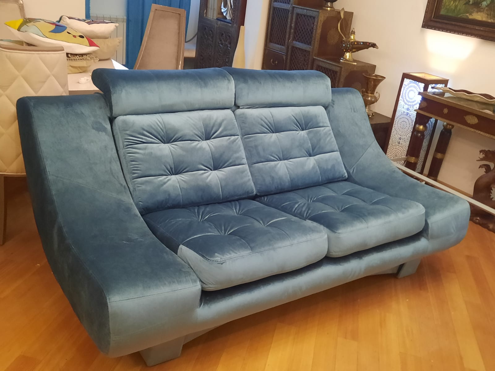 Обивка дивана на дому. Мякинино